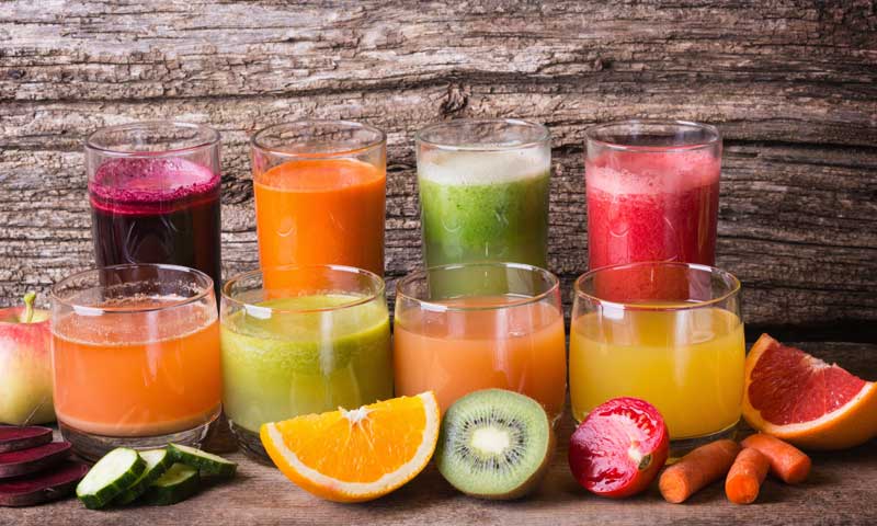 Juicing-Fresh-Juices